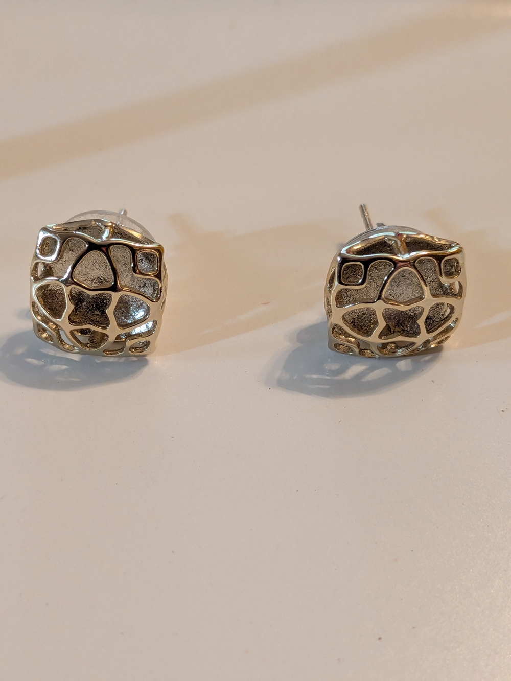 Kendra Scott Tima Stud Earrings